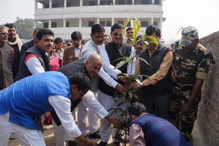 Madhuban Central School-Plantation Day