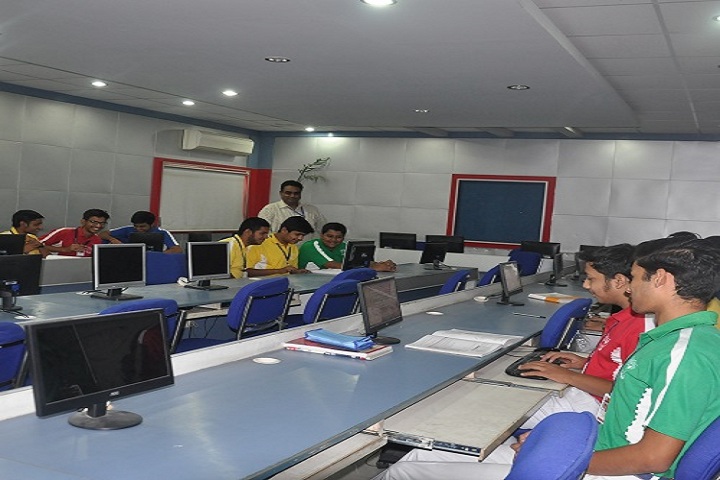 St PaulS School-IT-Lab full view