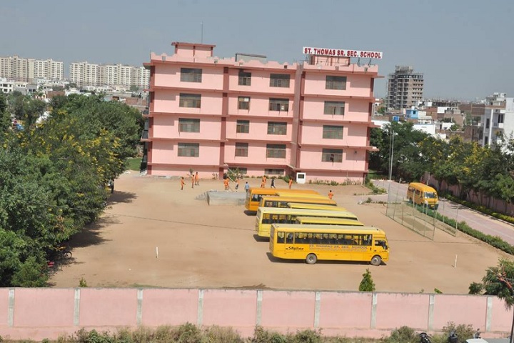 St Thomas School-School View