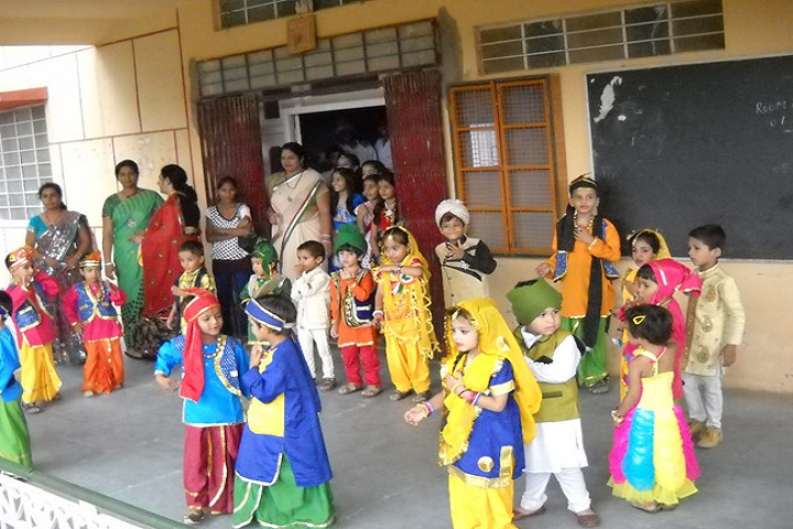 St Vivekanand Senior Secondary School-Events independance day programme