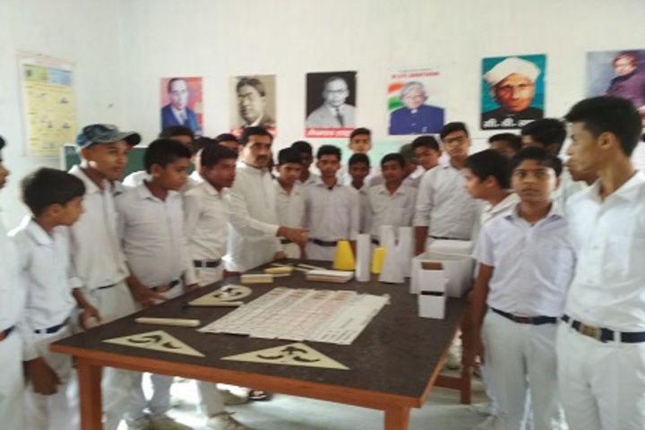 Mahaviri Saraswati Vidya Mandir-Maths Lab