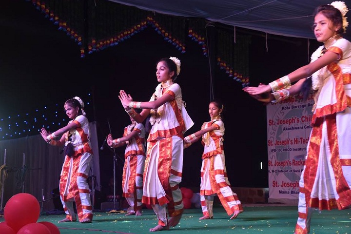 St JosephS International School-Events dance