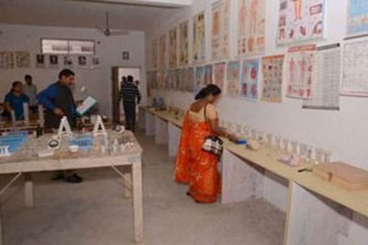 Star City International School-Chemistry Lab
