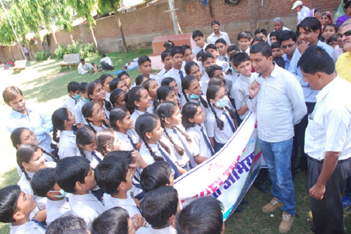 Sun Valley The School-Others campaign