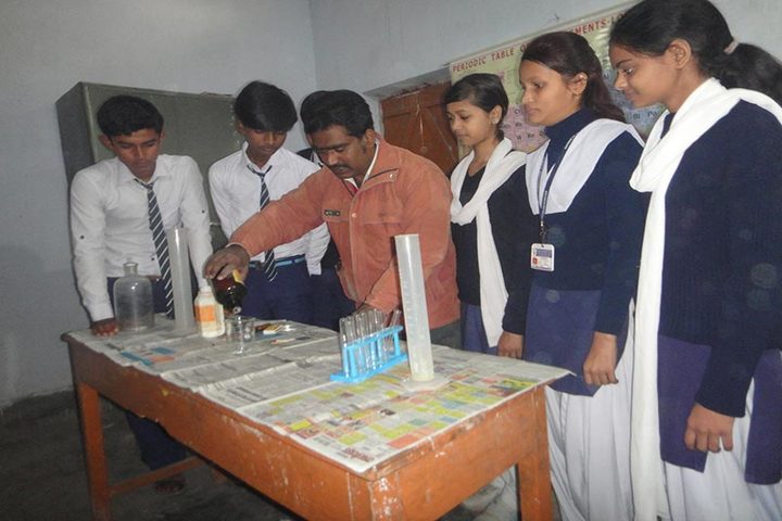 Mahnar St Josephs School- Chemistry Lab