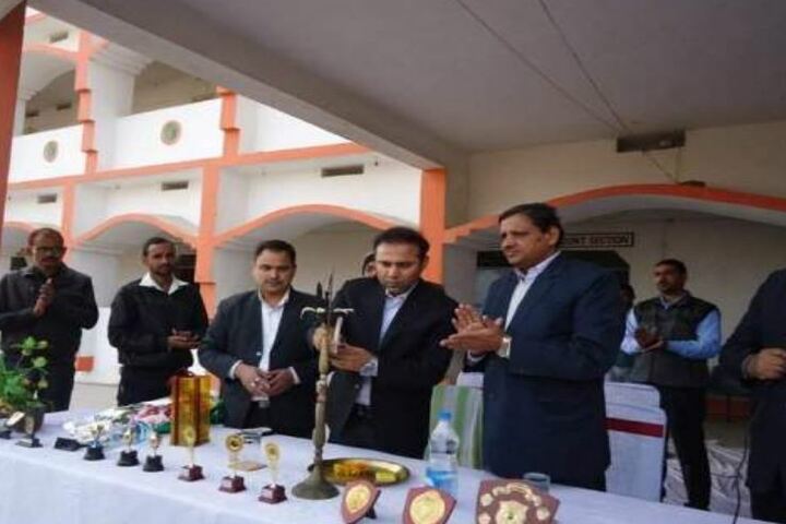 Manas International Public School-Prizes Distribution