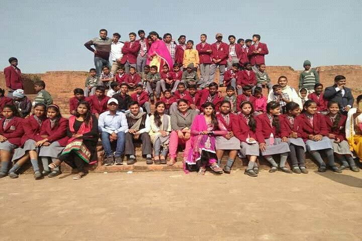 Manas Prabha Public School- Students And Teachers Group Pic