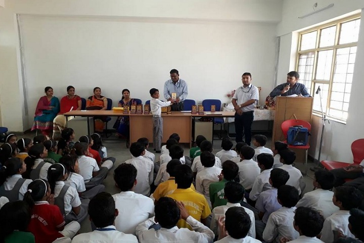 Swami Vivekanand Government Model School-Prize Distribution