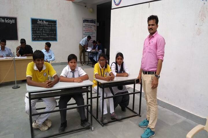 Swami Vivekanand Government Model School-Debate