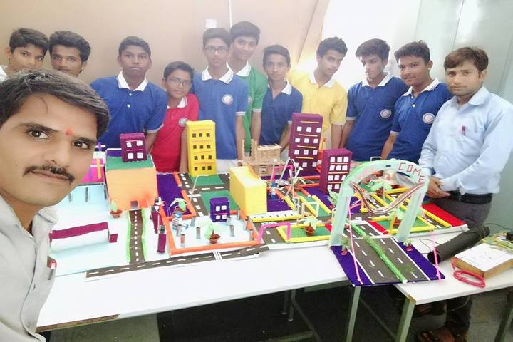 Swami Vivekanand Government Model School-Exhibition