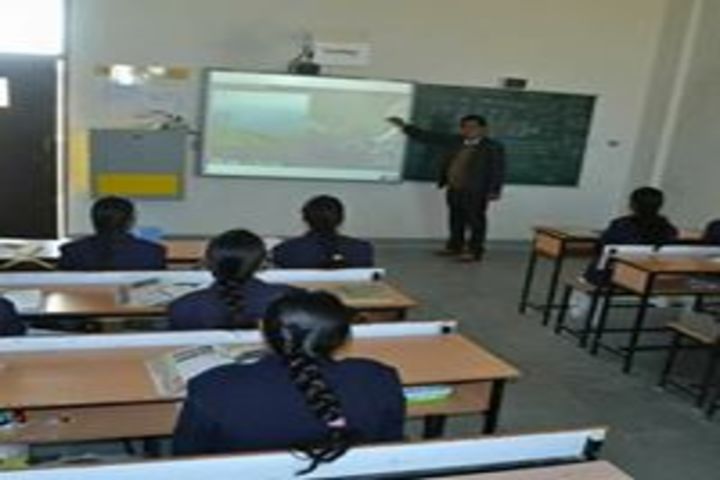 Taj Global Academy-Smart classroom