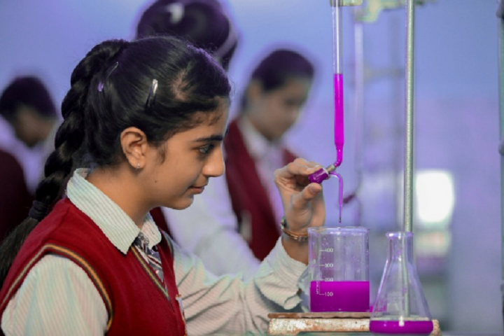 Tiny Tots School-Science Lab