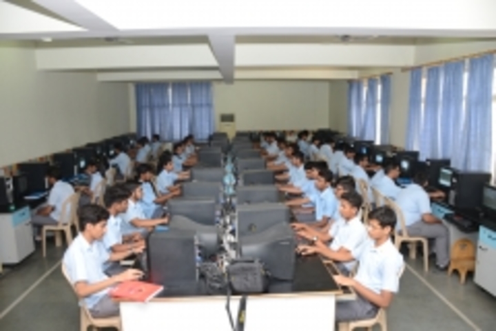 Vikas International School-Senior computer lab