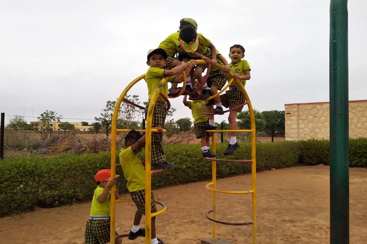 Vivek Techno School-Kids