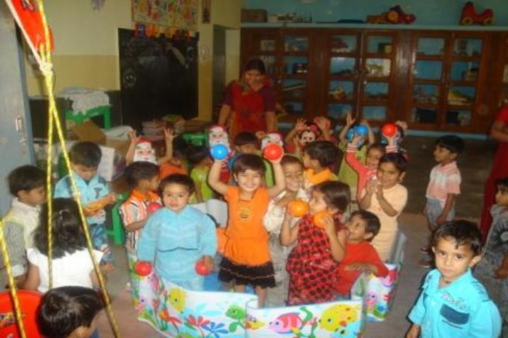 Vivekananda Kendra Vidyalaya-Class Activity