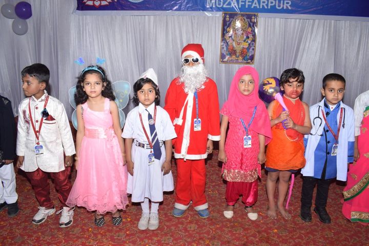 Mother Teresa Vidyapeeth-Christmas Celebrations
