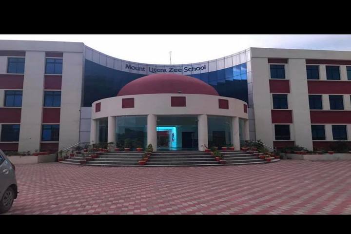 Mount Litera Zee School- School Campus