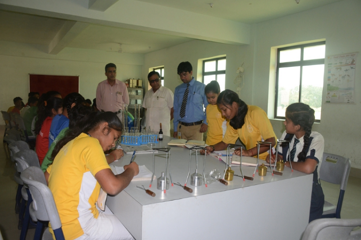 Mount Litera Zee School- Science Lab