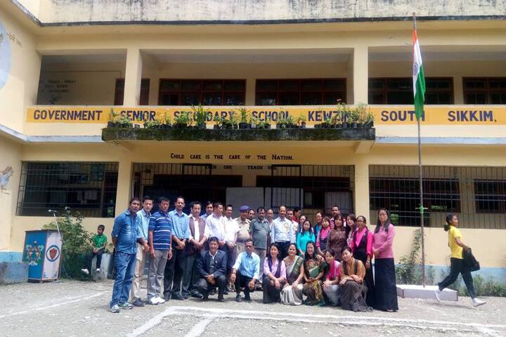 Government Senior Secondary School-Group Photo