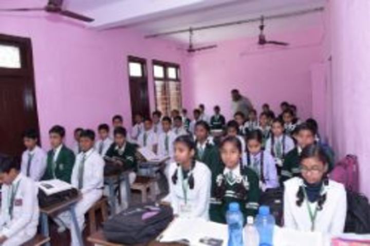 N V English Academy-Classroom
