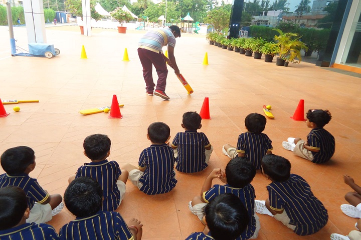 Annai Violet International School-Playing