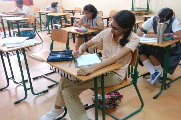 Arsha Vidya Mandir-Darwing Room