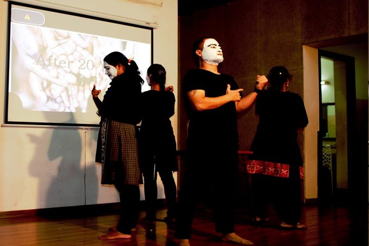 Arsha Vidya Mandir-Face Painting