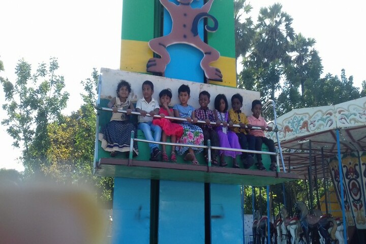 Arya Vidhyasshram International Residential School-Trip