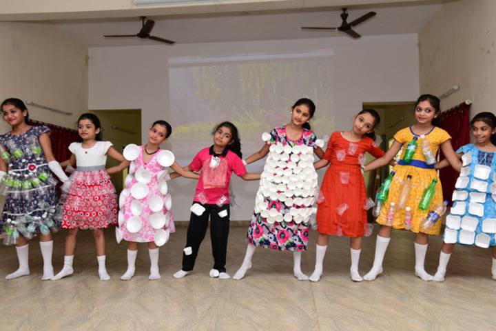 Bhaktavatsalam Vidyashram-Dancing Activity