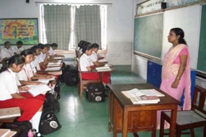 Notre Dame Academy-Classroom