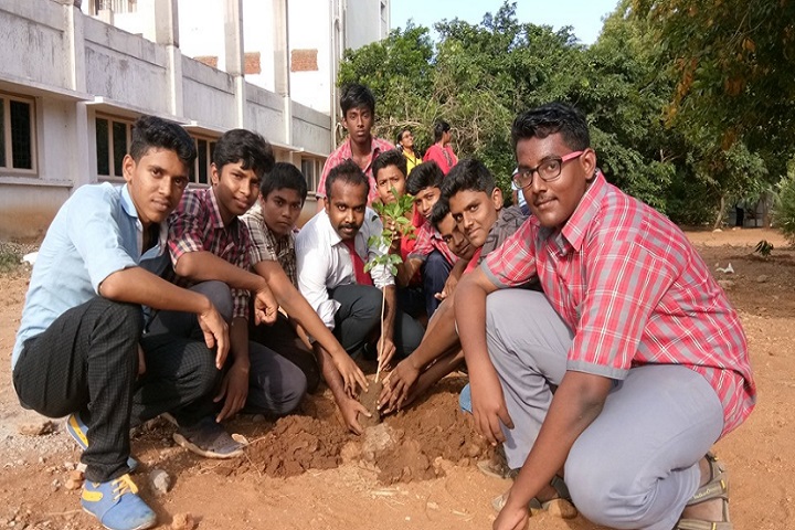 Dharani International School-Plantation
