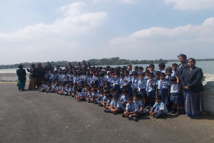 Dheeran Chinnamalai International Residential School-Educational Tour