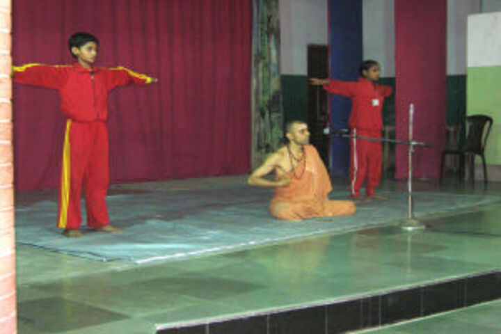Notre Dame Academy-Yoga