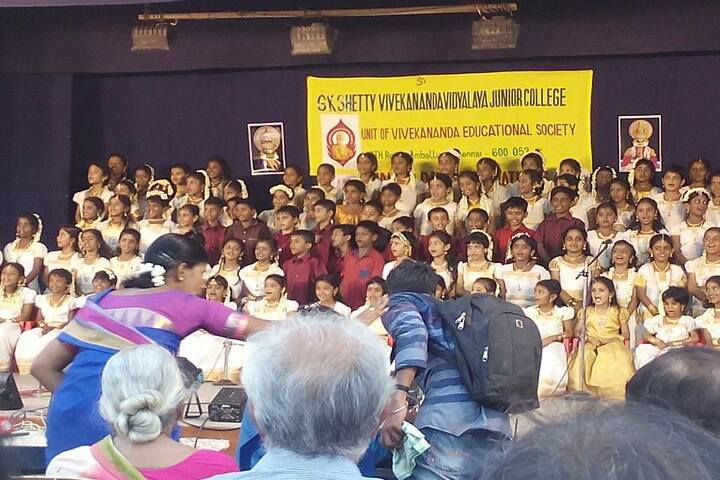 G.K. Shetty Vivekananda Vidyalaya Junior College-Group Song