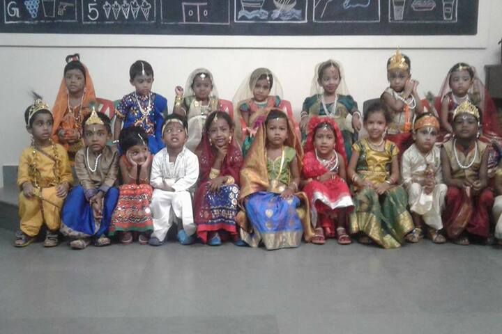 GRT Mahalakshmi Vidyalaya-Fancy Dress