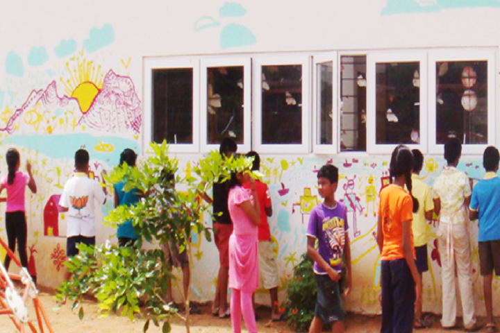 Honey Bunch School-Painting