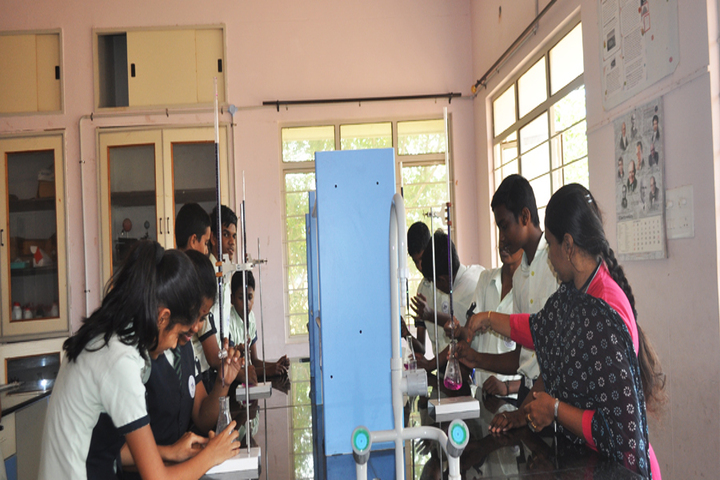 Ideal Mount Litera Zee School-Chemistry Lab