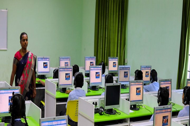 IT Lab of Kailash Maansarovar School