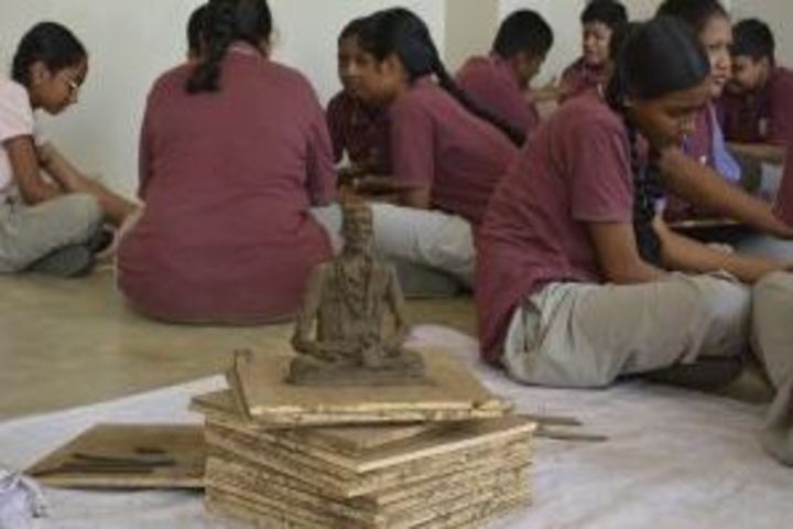 Kamala Niketan Montessori School-Art and Craft
