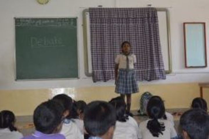 Kamala Niketan Montessori School-Debate