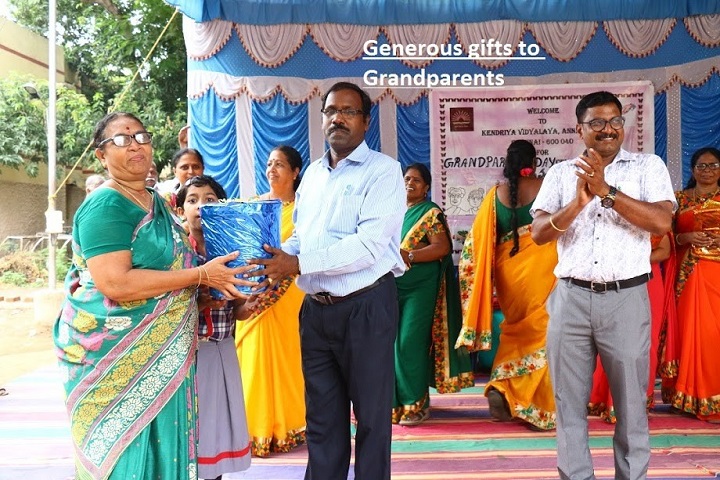 Kendriya Vidyalaya Annanagar-grand parents day