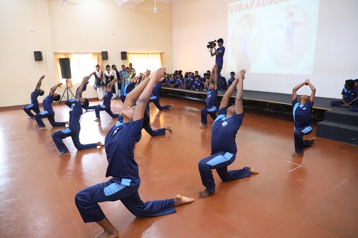 Kings cbse school-yoga Day