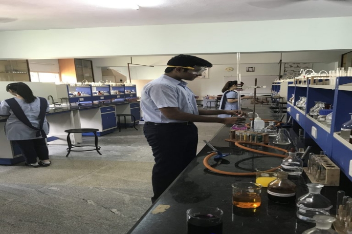 Lalaji Memorial Omega International School-Chemistry Lab