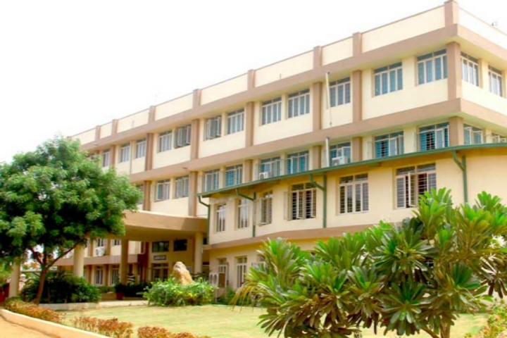 Lalaji Memorial Omega International School-School campus