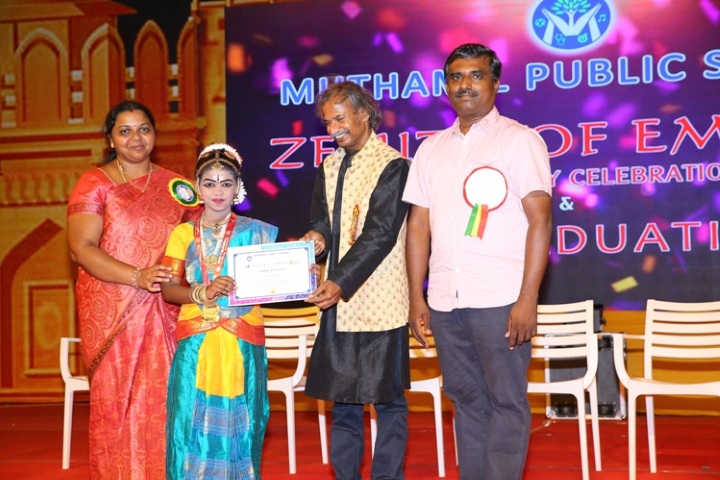 Muthamil Public School-Certificate Presentation