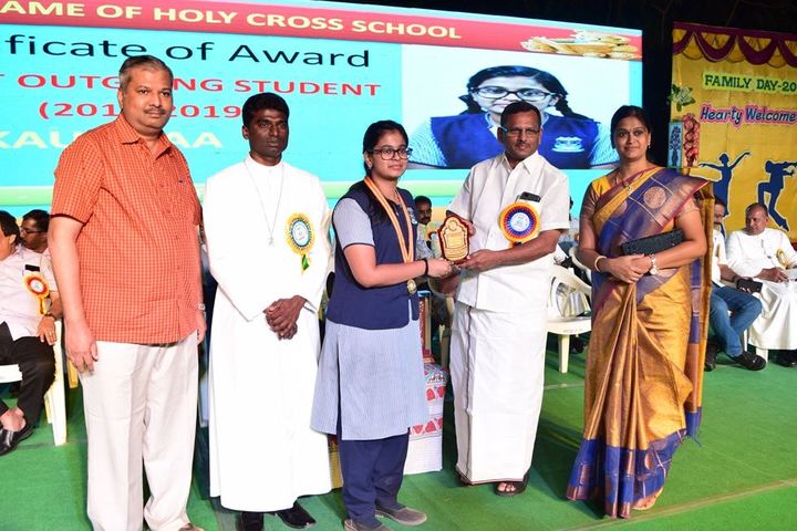 Notredame Of Holycross School-Award Receiving