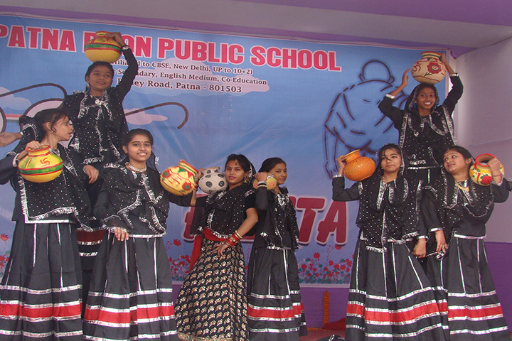 Patna Doon Public School-Dance