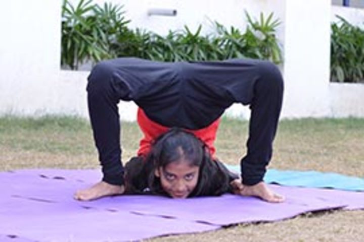RMK School-Yoga
