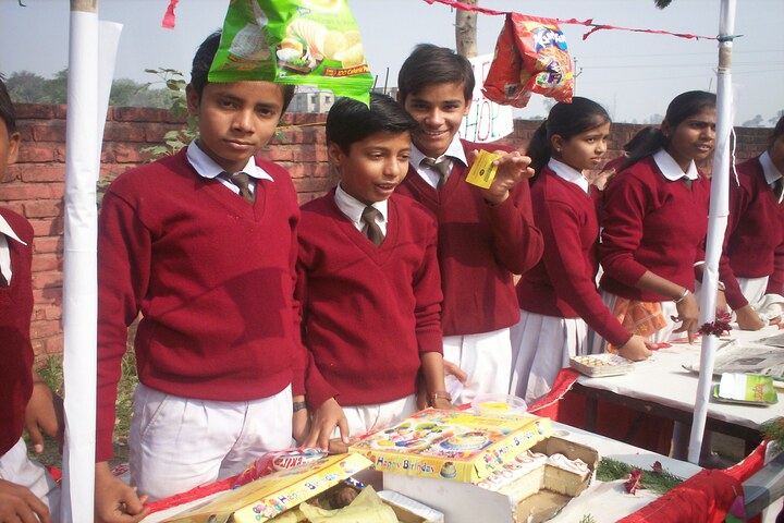 Pragya Niketan Public School-School Exhibition