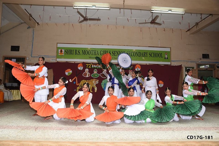 Shri B.S.Mootha Girls Senior Secondary School- independence day